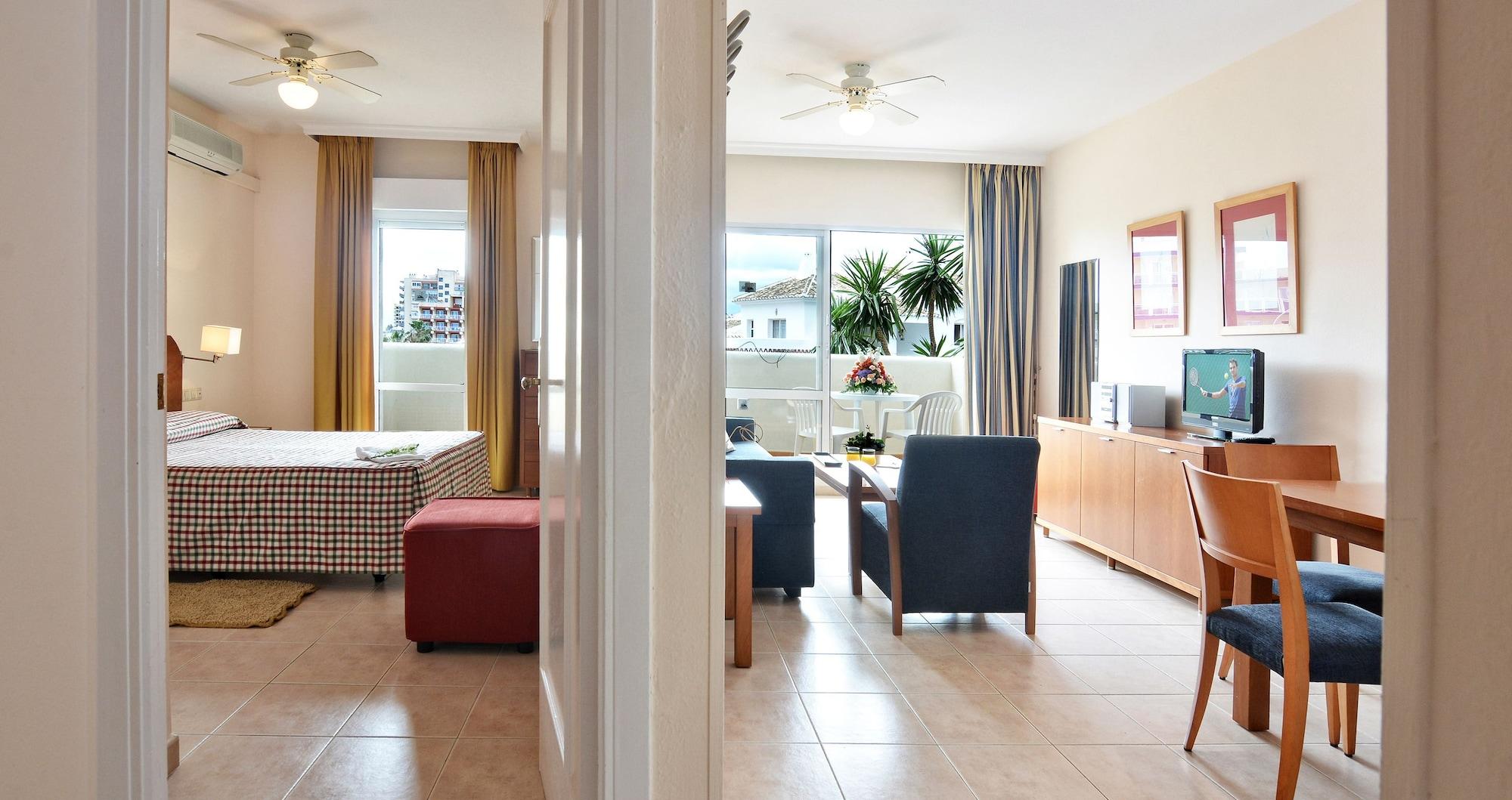 Clc Benal Beach Aparthotel Benalmádena Εξωτερικό φωτογραφία