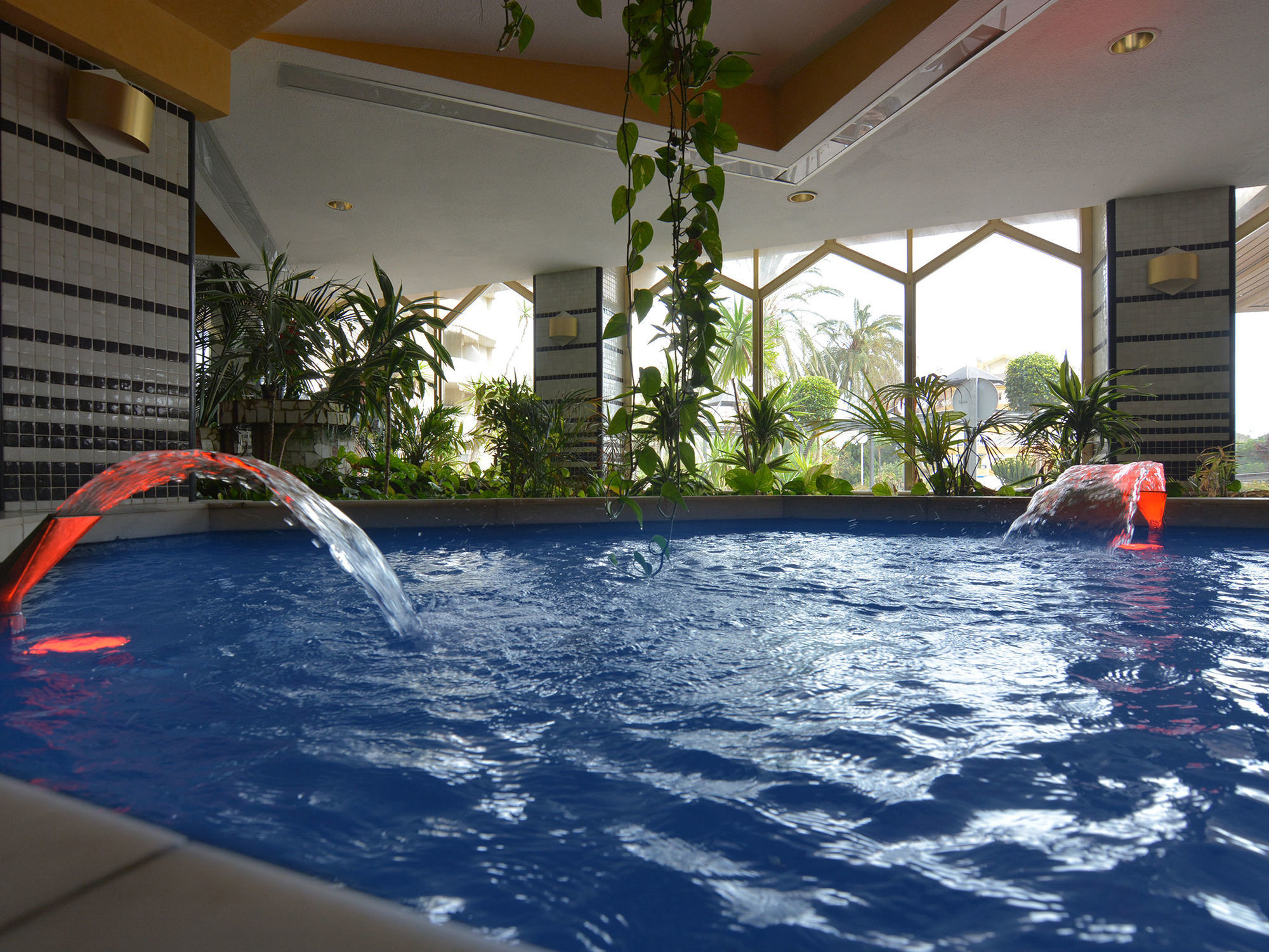 Clc Benal Beach Aparthotel Benalmádena Εξωτερικό φωτογραφία